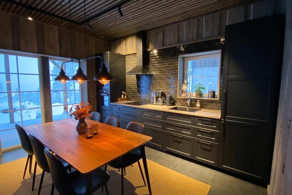 Modern Stuga Med Ski Lodge Kaensla Järvsö Εξωτερικό φωτογραφία