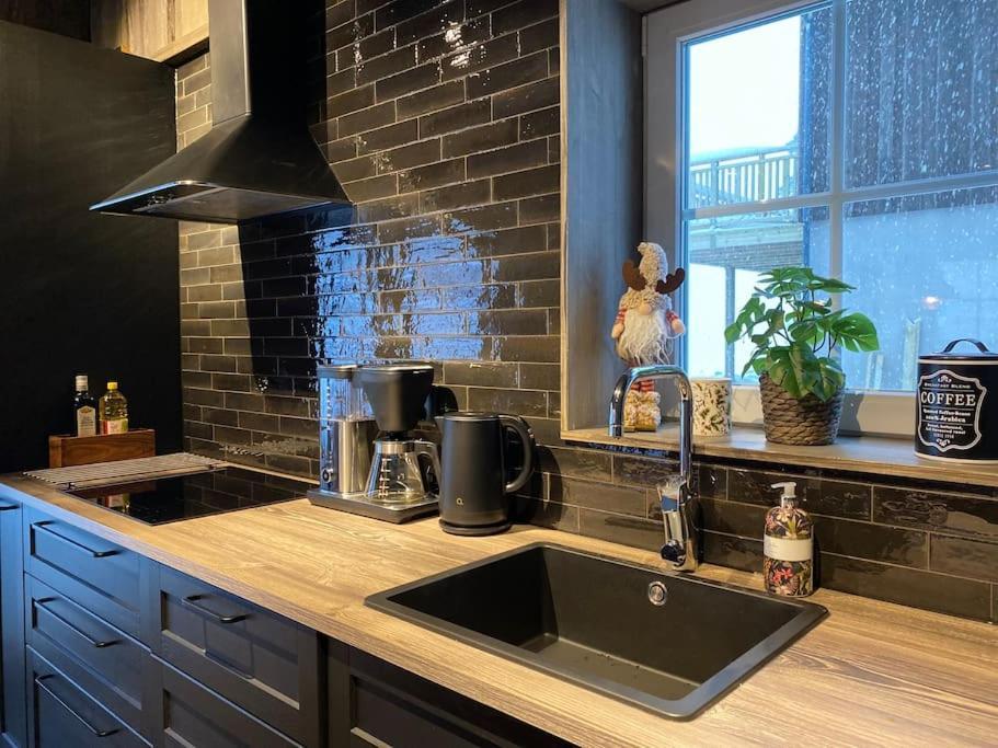 Modern Stuga Med Ski Lodge Kaensla Järvsö Εξωτερικό φωτογραφία