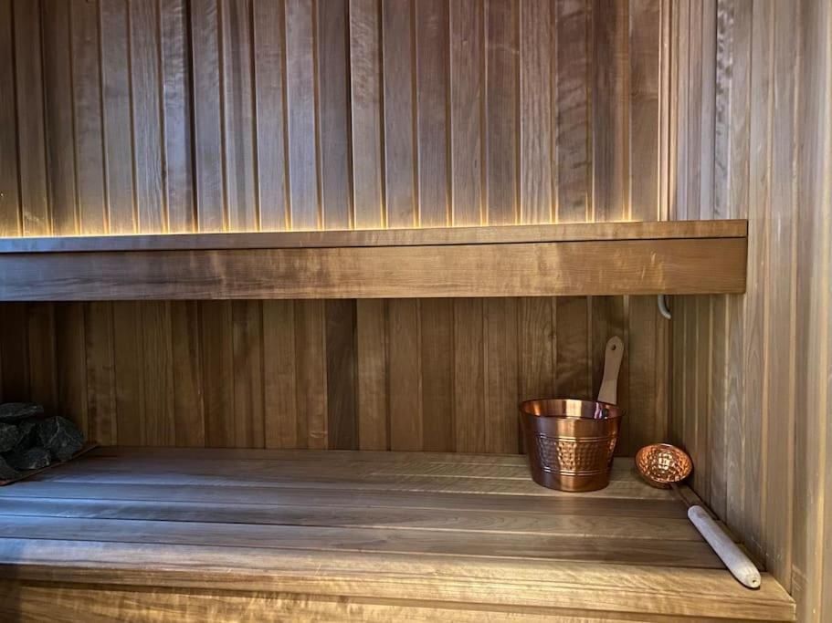 Modern Stuga Med Ski Lodge Kaensla Järvsö Εξωτερικό φωτογραφία